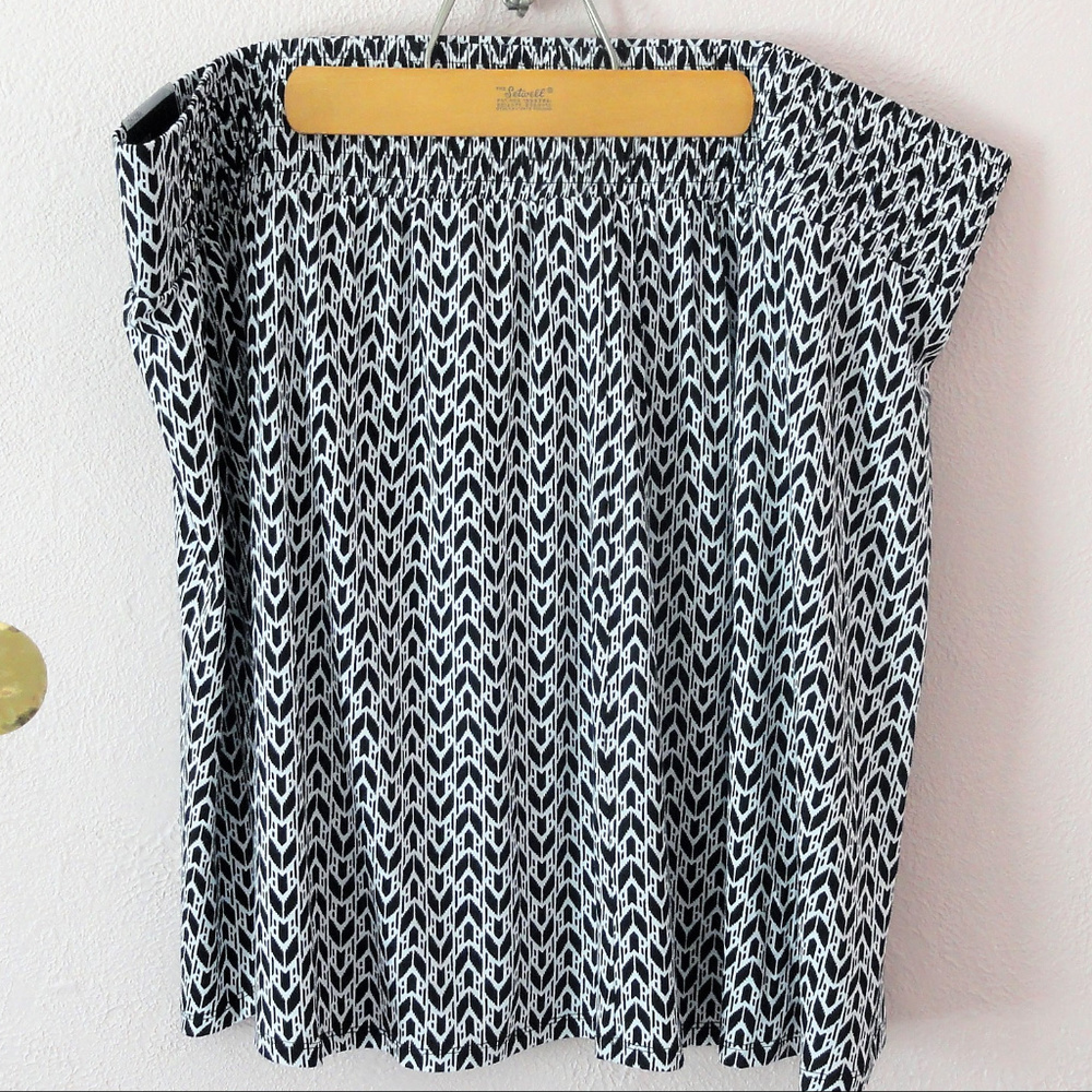 *~NWT Lane Bryant Skirt~*